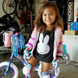 Meet your Posher, Kai